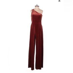 Chic One-Shoulder Jumpsuit in Burnt Orange